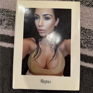 Kim Kardashian SELFISH book first edition